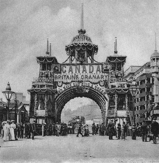 Canada's Coronation Arch Whitehall, London, c.1903.